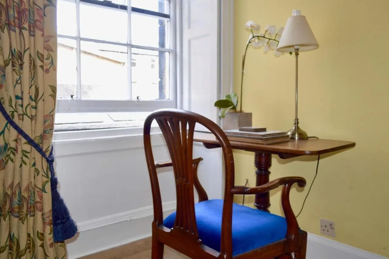 Thistle Street Apartment At Heart Of The City Centre Edinburgh